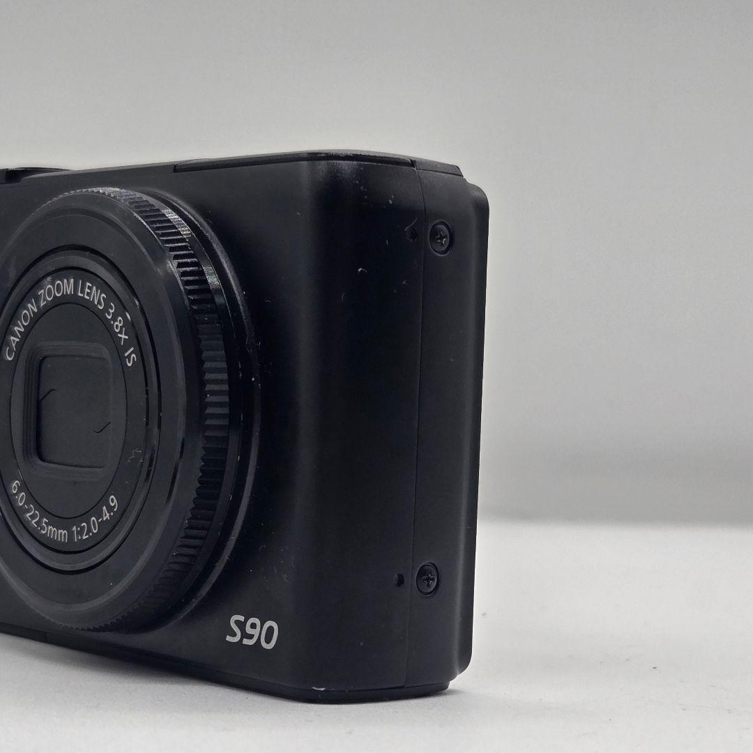 Canon PowerShot S90 本体 デジカメ バッテリー3つ付 充電器