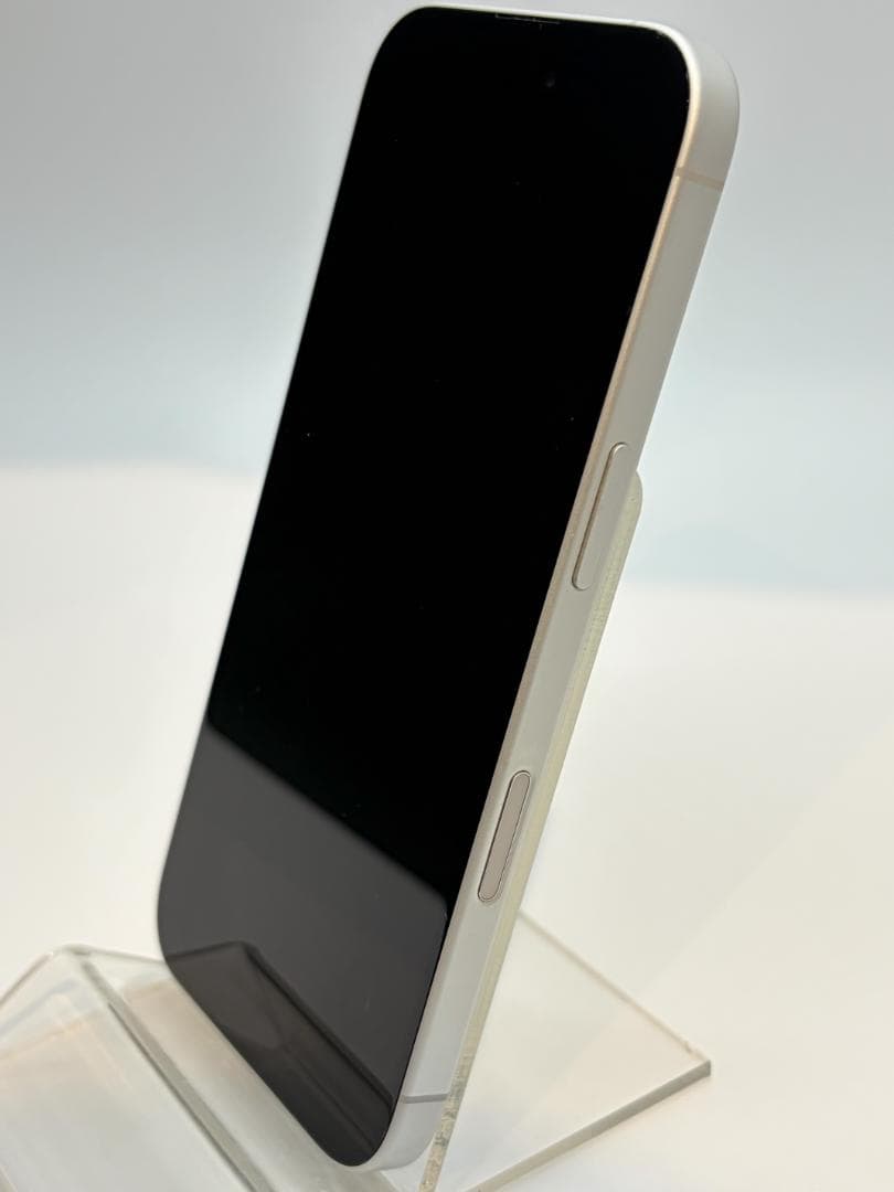 【美品】Apple iPhone 16 128Gシルバー 本体