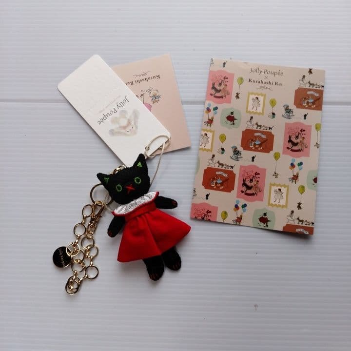 くらはしれい黒猫ぬいぐるみバッヂ