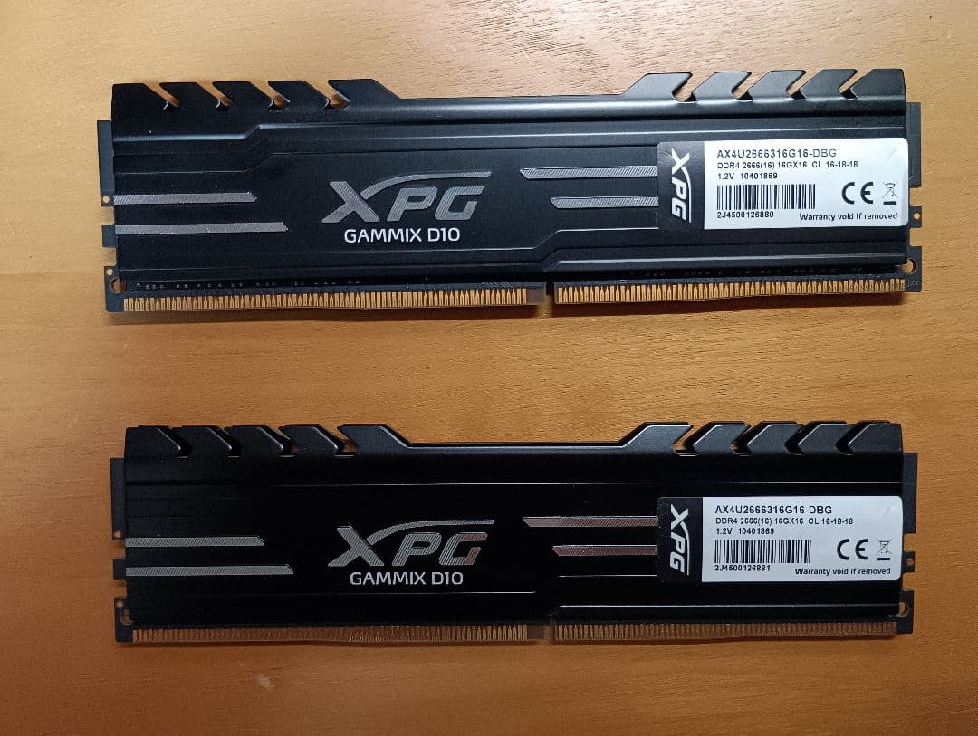 メモリ XPG 32GB(16GB×2枚) DDR4 2666MHz