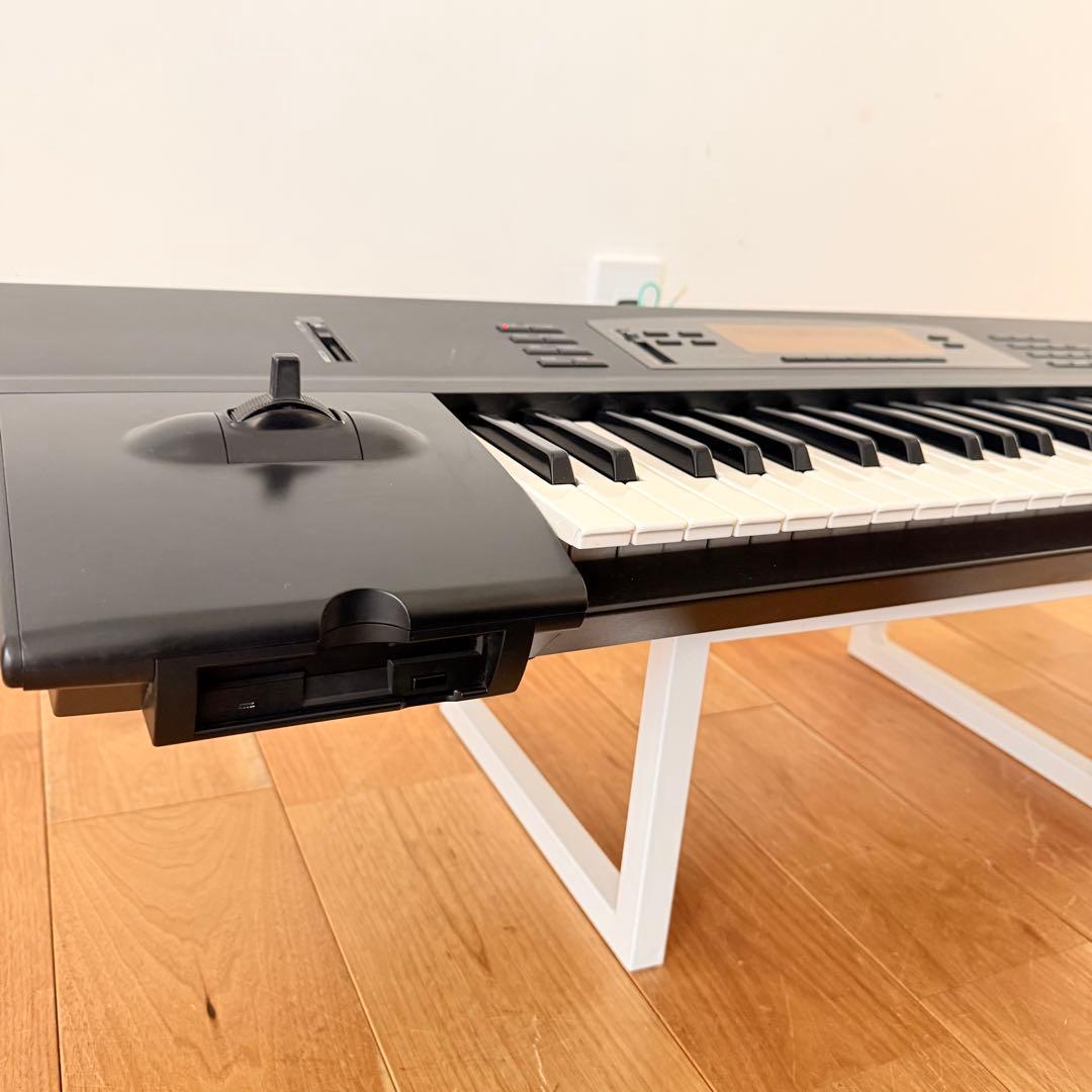 コルグ 01/W FD シンセサイザー ミュージックワークステーション 61鍵盤