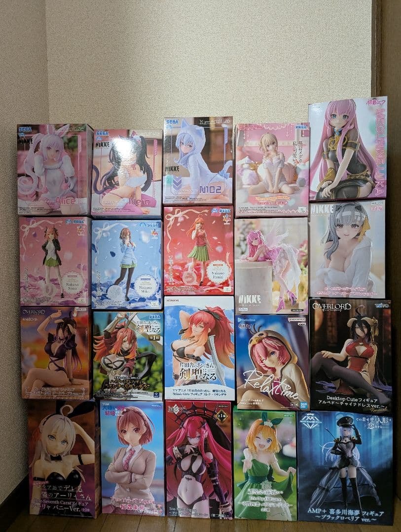 プライズフィギュアまとめ売り４０体　主に美少女系です