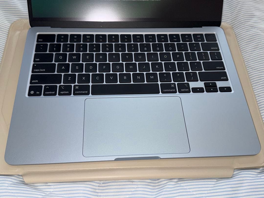 MacBook Air M4 13インチ 2025 16GB/512GB US