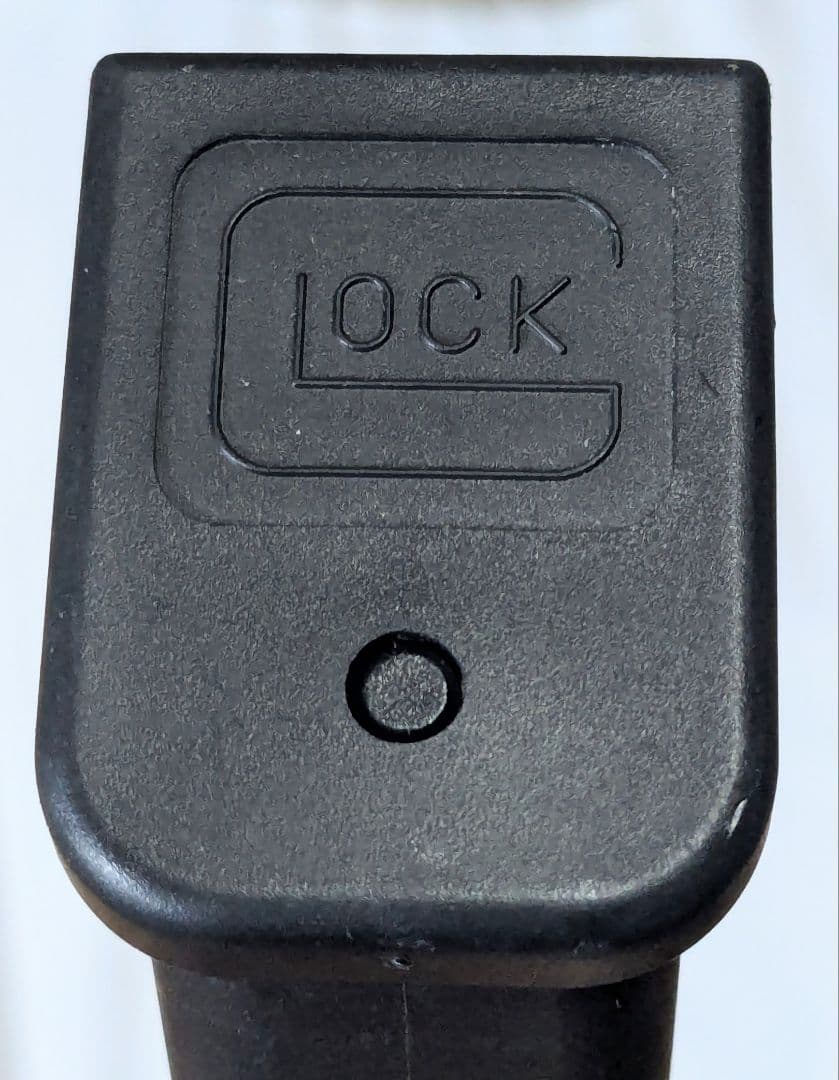 Glockグロック19用 9mm 15連マガジン実物 ポリマー＋スチールインナー