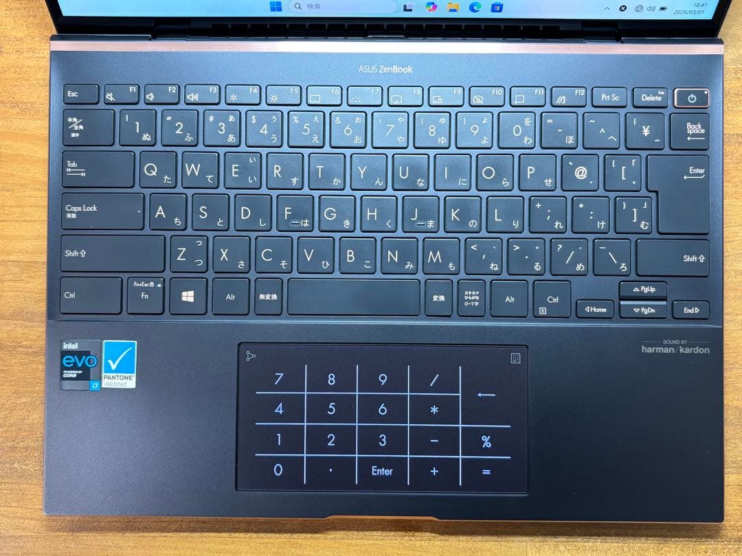【美品】ASUS Zenbook UX393EA (Office付)