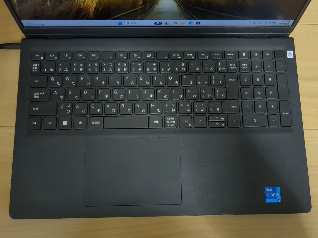 ③DELL Inspiron 3511 Core i5 8GB・256GBSSD