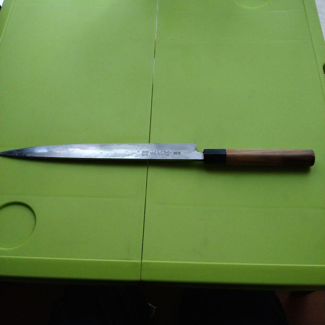 使い安い包丁です。正広柳刃包丁