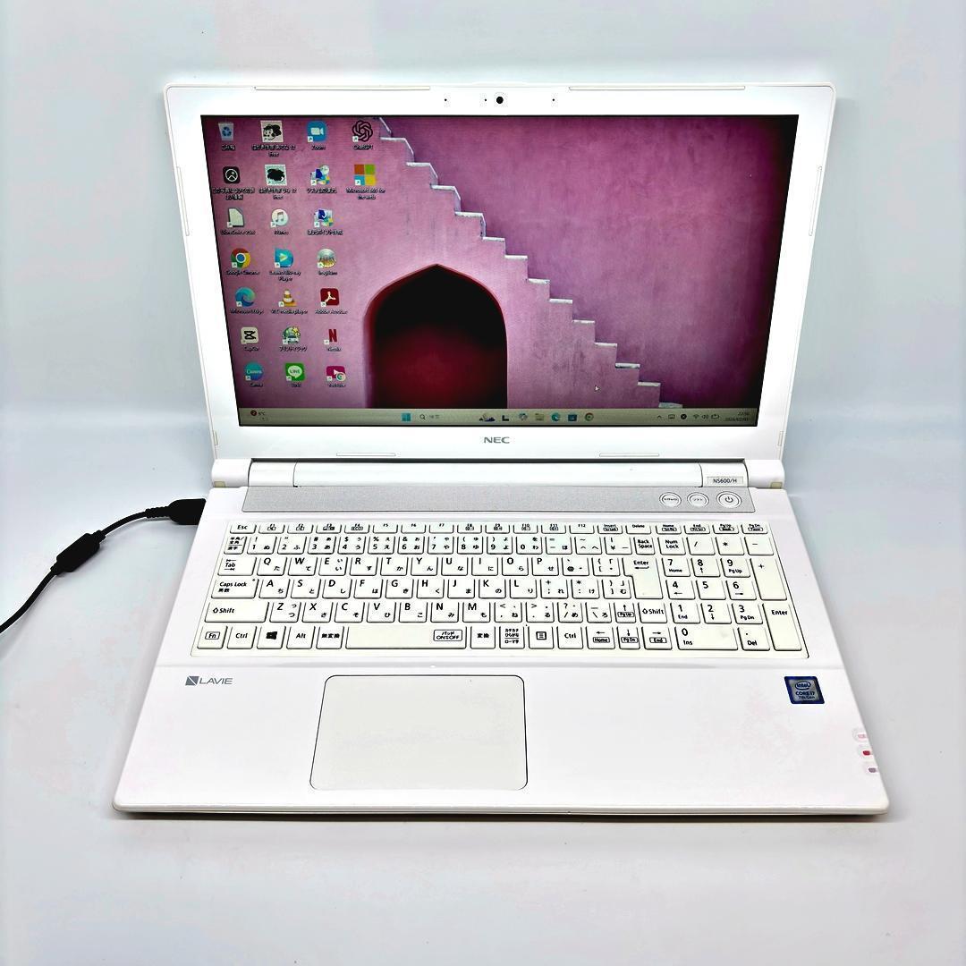 ノートパソコン Windows11 Corei7 SSD オフィス A15