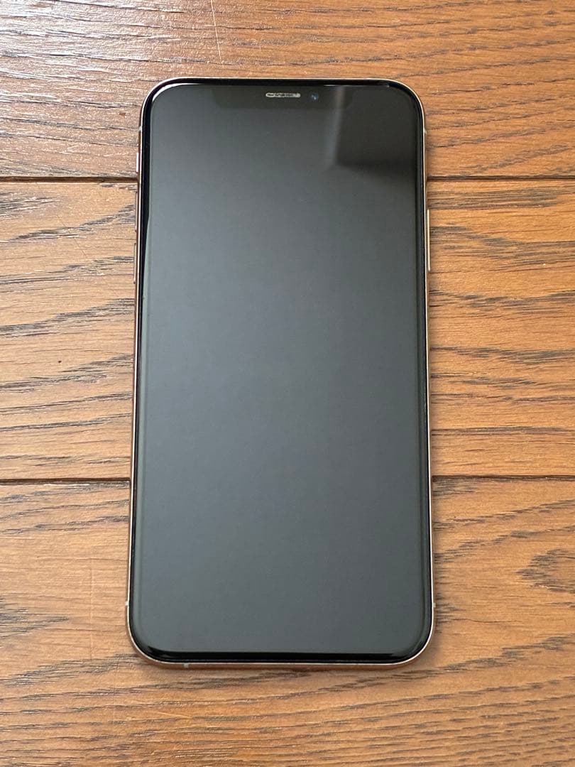 iPhone XS 256GB 本体 シルバー SIMフリー バッテリー70%