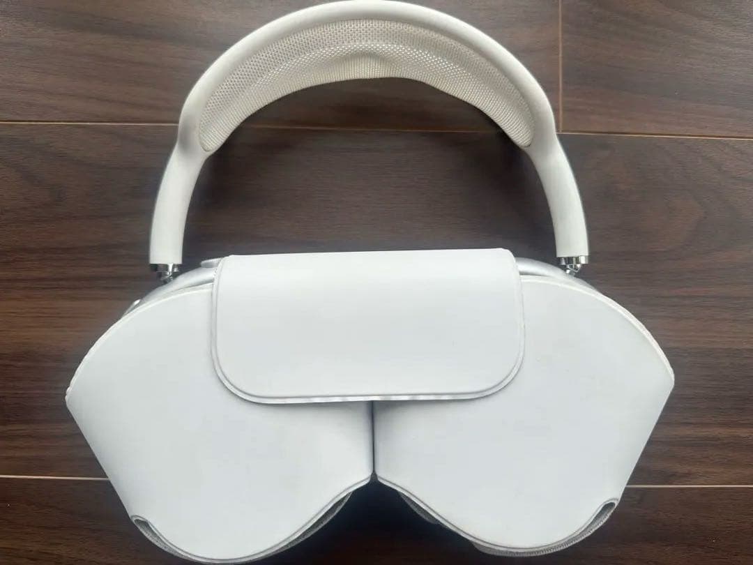 AirPods Maxシルバー本体 ケース付き