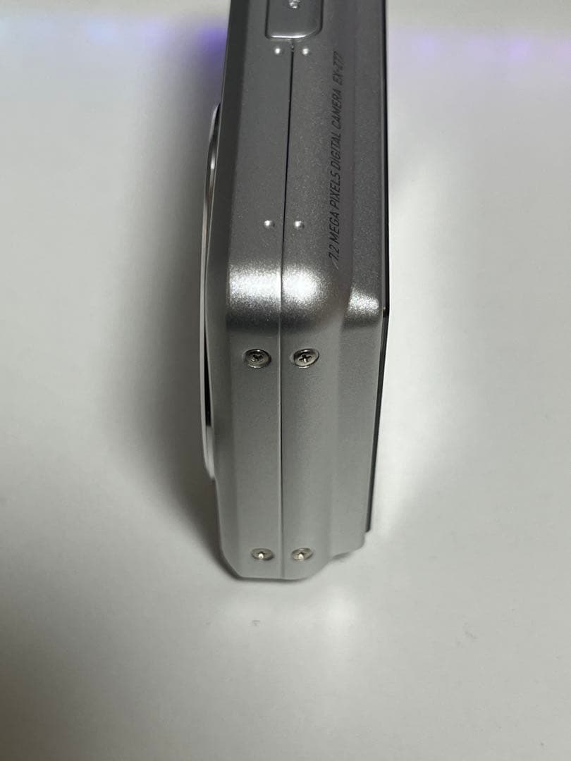 Casio EXLIM EX-Z77 コンパクトデジタルカメラ