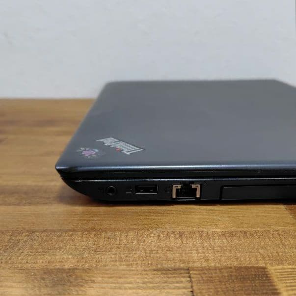 ThinkPad E570 Core i3 SSD 500GB メモリ8GB