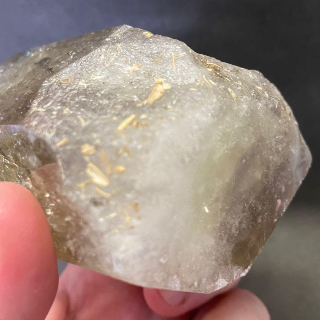 レインボー☆魔除 スモーキークォーツ水晶六角柱☆パワーストーン 天然石 A516