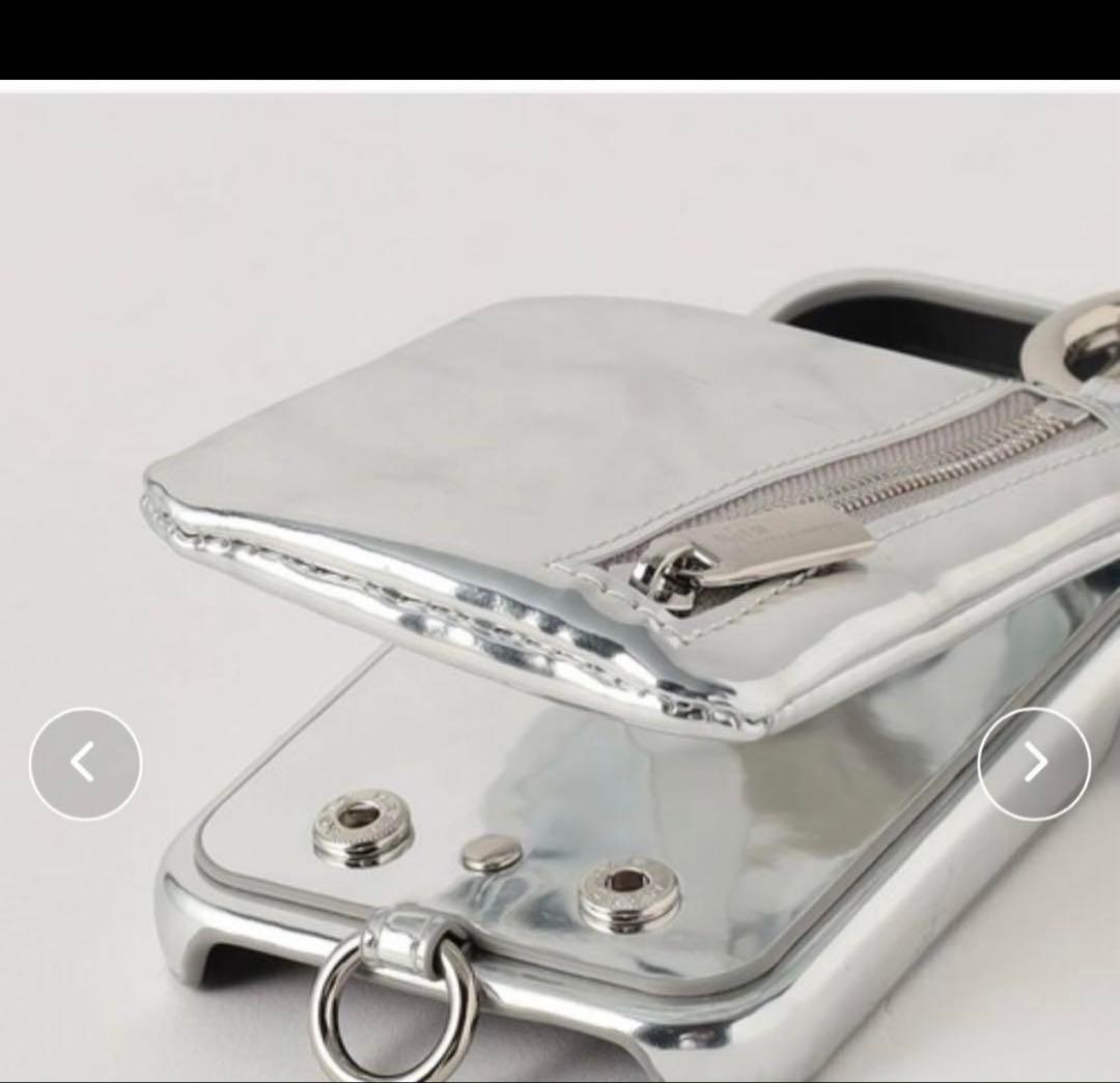 美品☆ajew iPhone15pro シルバー