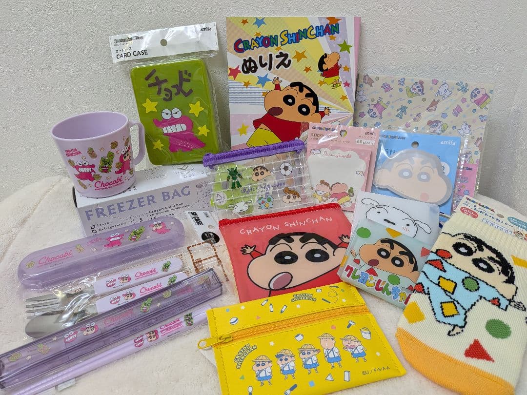 【新品】CRAYON SHINCHAN 18set Seria
