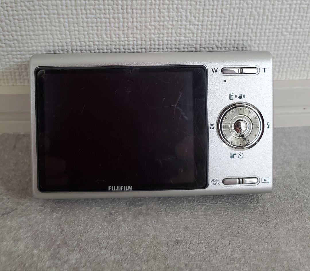 富士フィルム　FINEPIX Z 　ブラウン