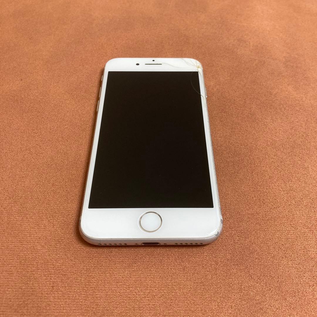 205【早い者勝ち】iPhone8 64GB SIMフリー☆