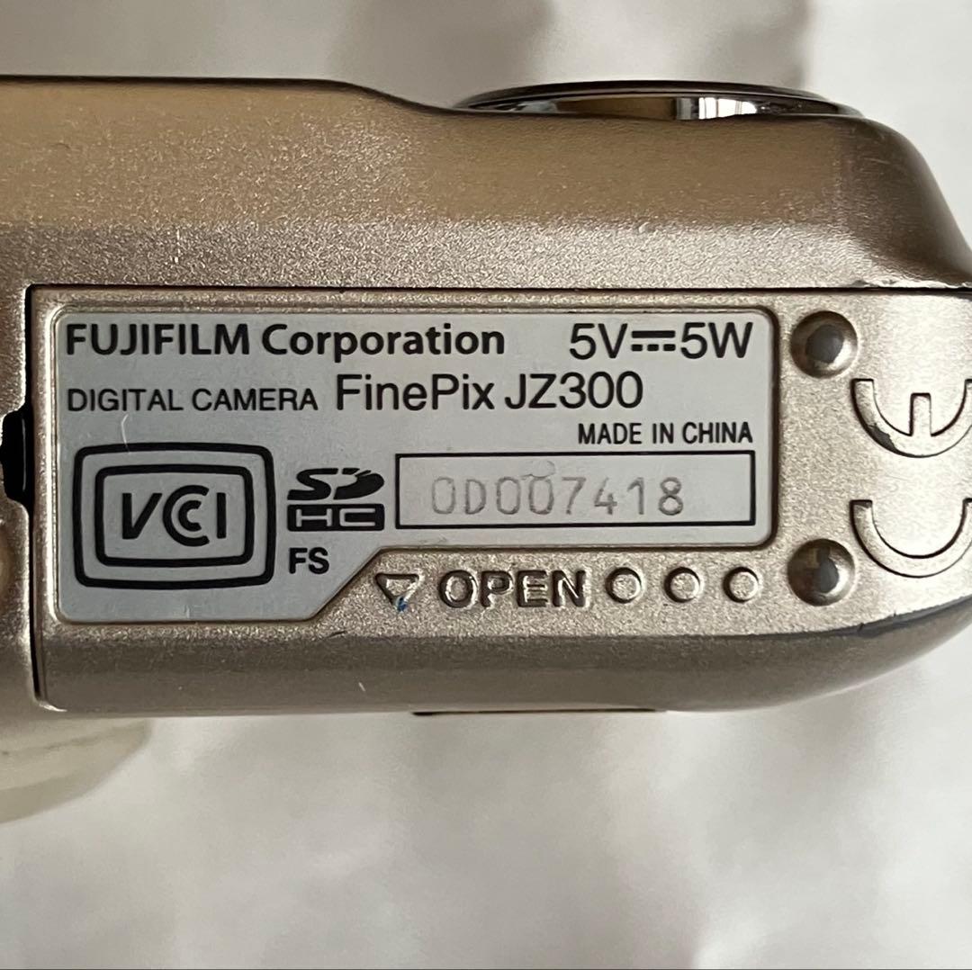 富士フイルム FinePix JZ300 コンパクトデジタルカメラ