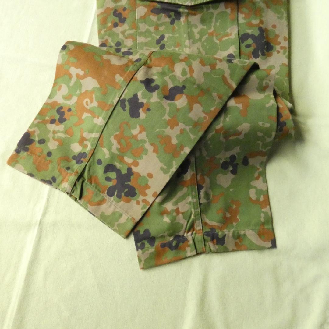 陸上自衛隊　 迷彩服2型 サイズ1号　上下セット PX品　クリーニング品