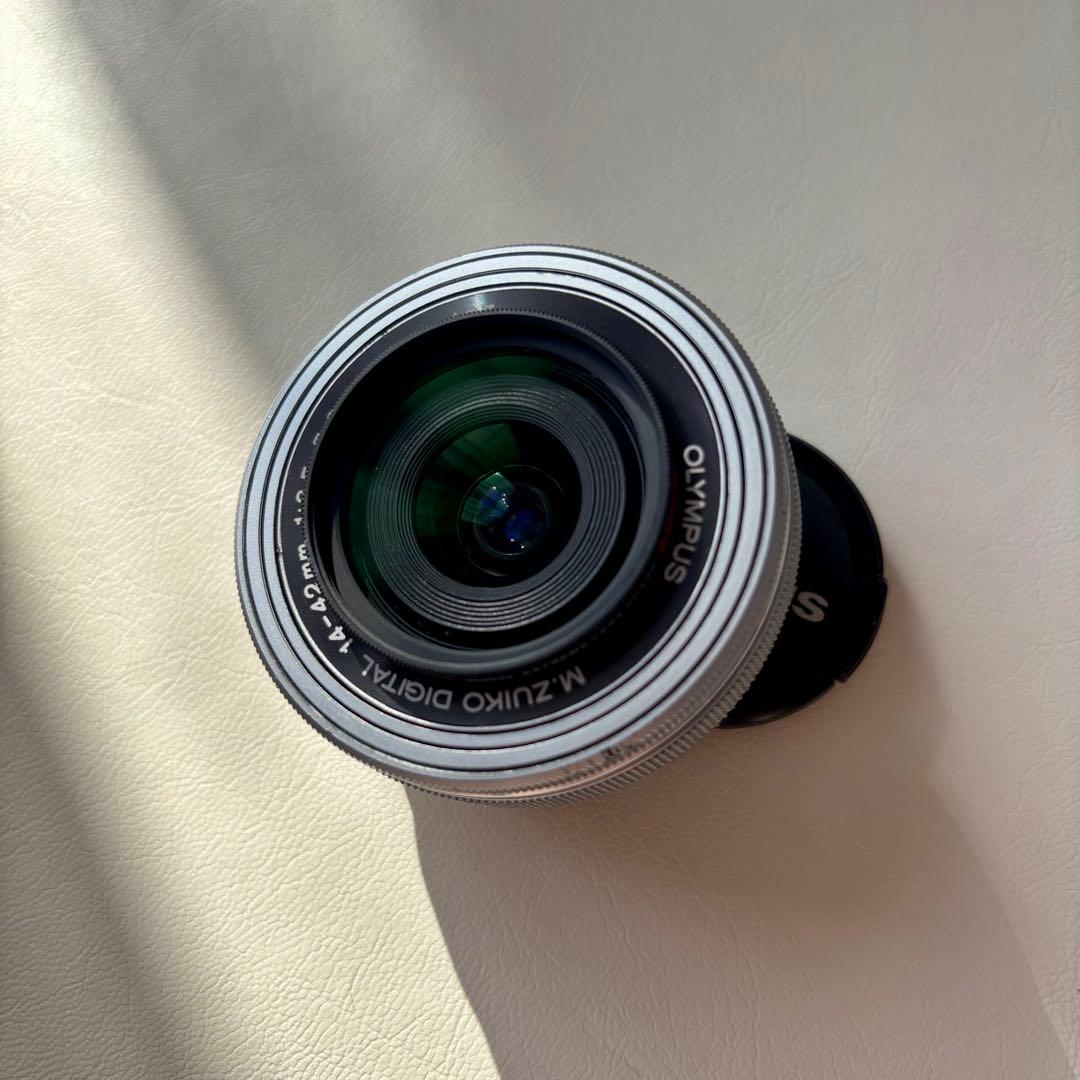 【専用】OLYMPUS OM-D E-M10 MarkⅡ ダブルズームキット