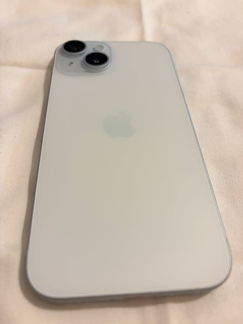 iPhone15 128GB ブルー SIMフリー 美品