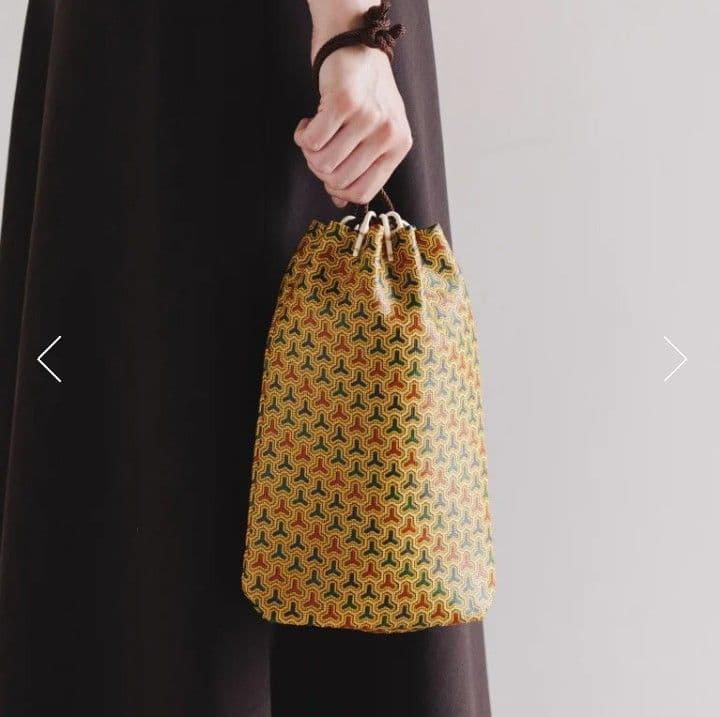 幾何学模様の布製バッグ印傳屋(INDEN-YA)（インデンヤ） 絞り込み