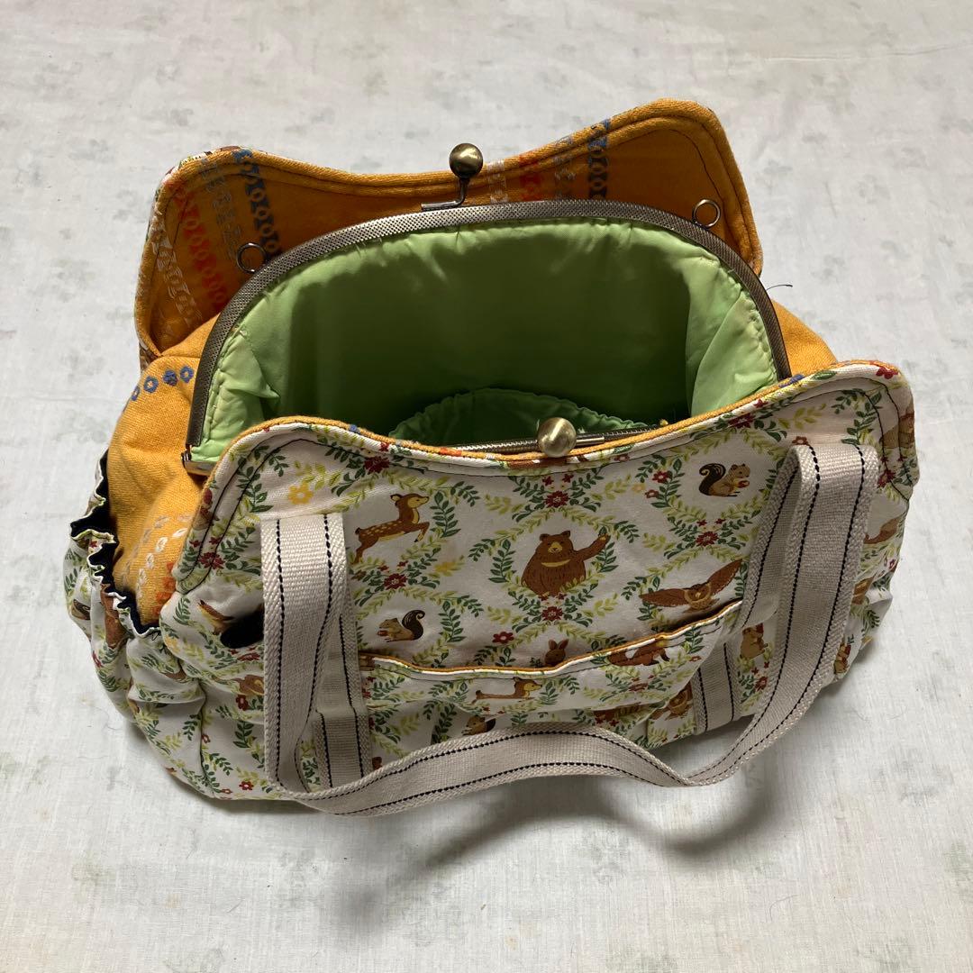 【送料込み】ハンドメイド　猫形　鞄　がま口　手提げ　2点