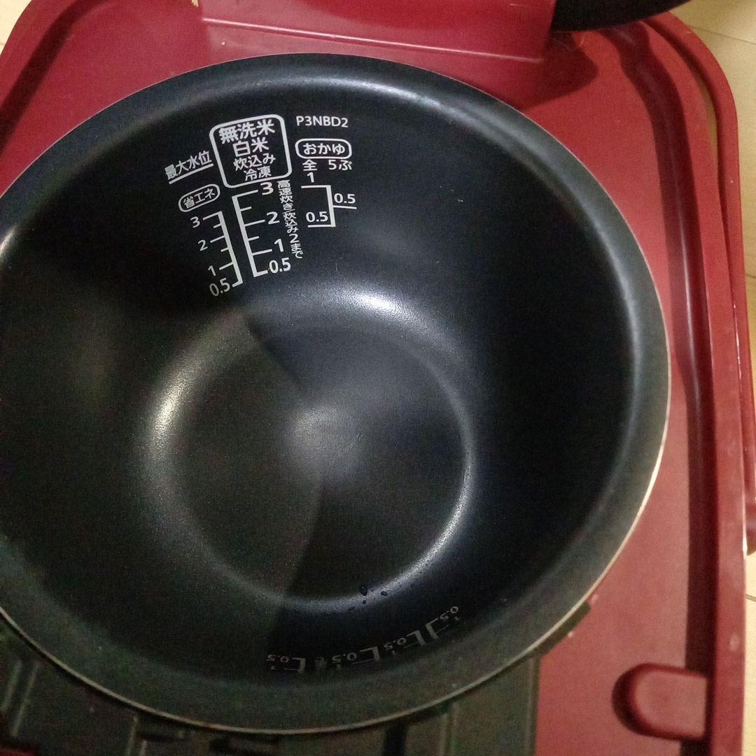 美品✨アイリスオーヤマ 炊飯器 3合 圧力IH式 RC-PH30-R