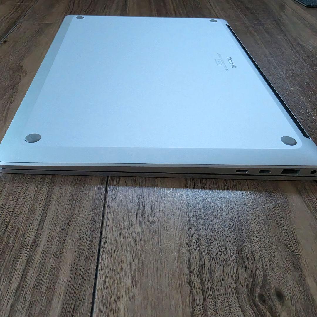 【中古/美品】Surface Laptop 第7世代 15インチ プラチナ
