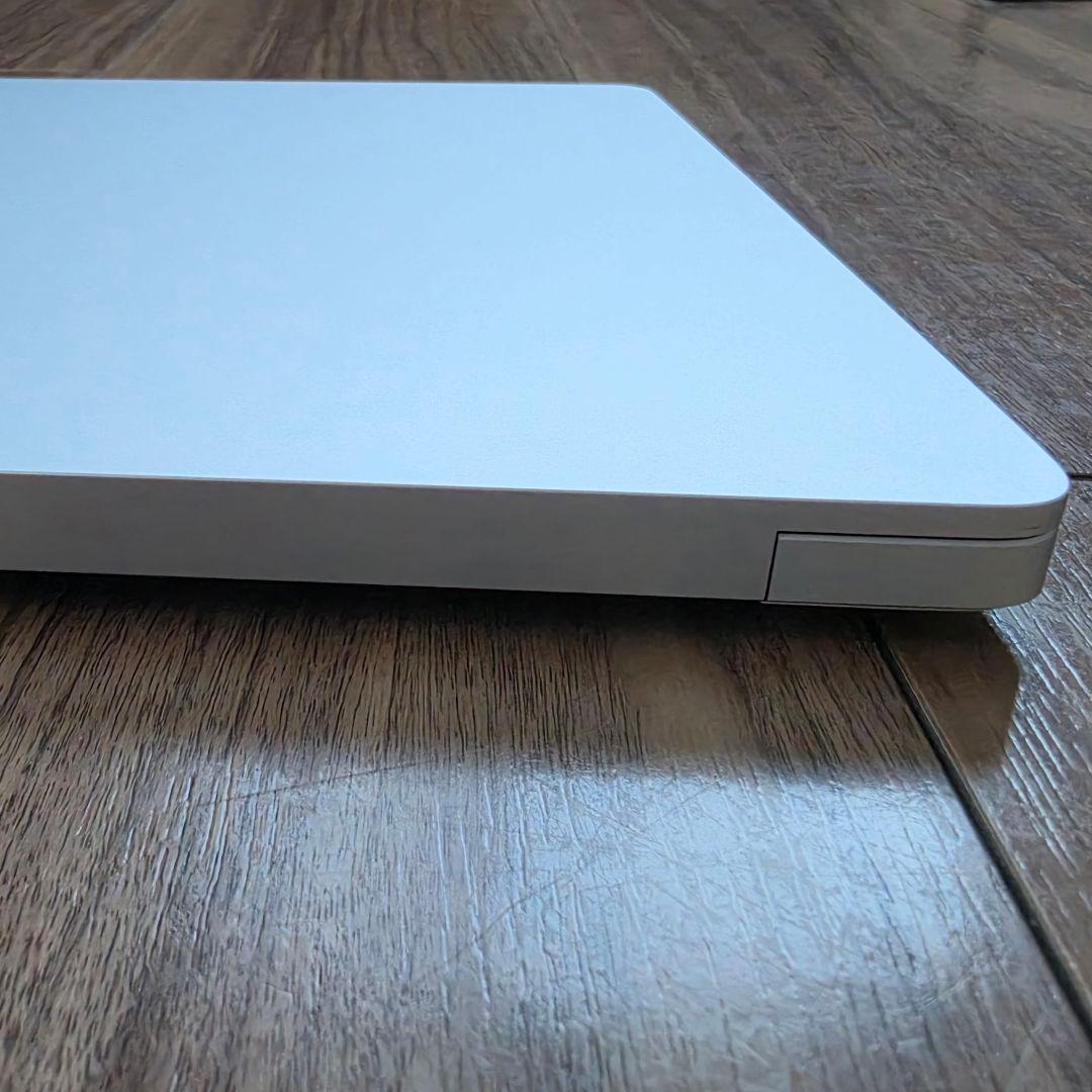 【中古/美品】Surface Laptop 第7世代 15インチ プラチナ