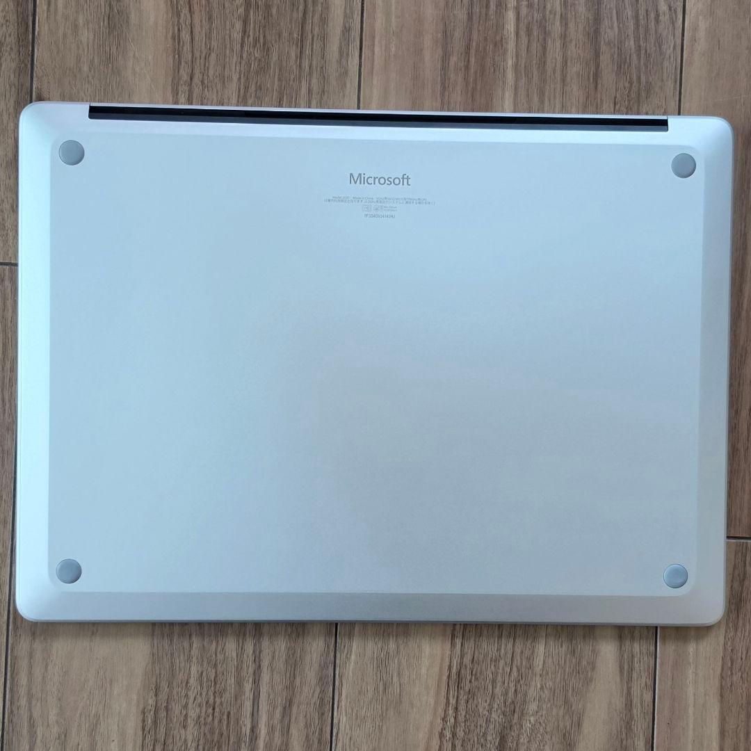 【中古/美品】Surface Laptop 第7世代 15インチ プラチナ