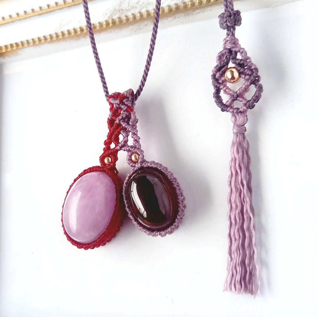マクラメネックレス・ペンダント　天然石（ツイン★クンツァイト&ガーネット）