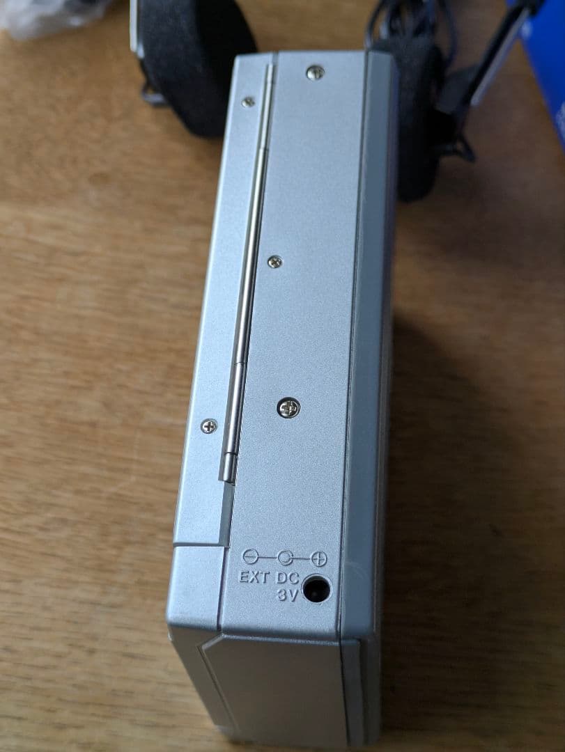 美品 Sanyo ポータブルカセットプレーヤー Sportster M-G15A