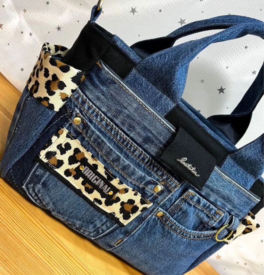 デニムリメイクバッグ（M）No.915☆ハンドバッグ　ショルダーバッグにも！