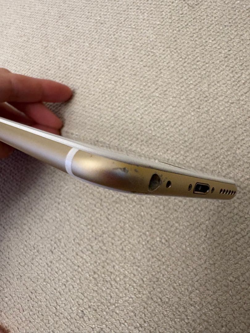 Apple iPhone 6ゴールド