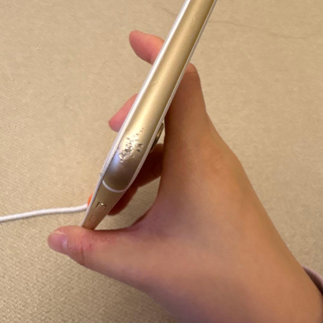 Apple iPhone 6ゴールド