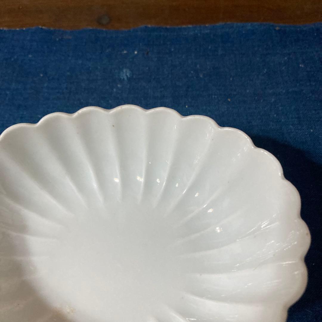 伊万里　白磁菊花形　楕円豆鉢　楕円小鉢　柿右衛門　一客