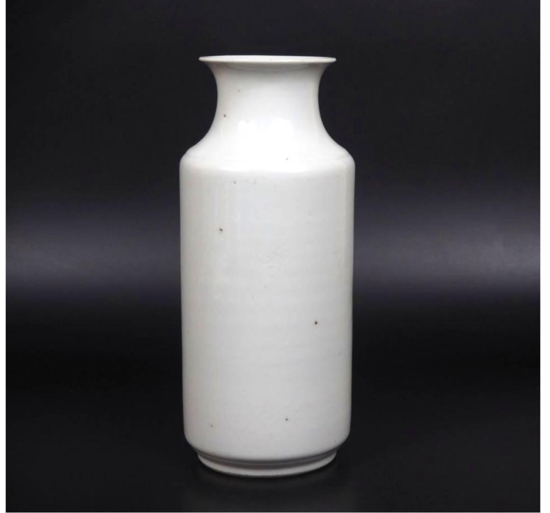 送料無料　清時代　陰刻梅花文花瓶　高さ23ｃｍ　本物保証