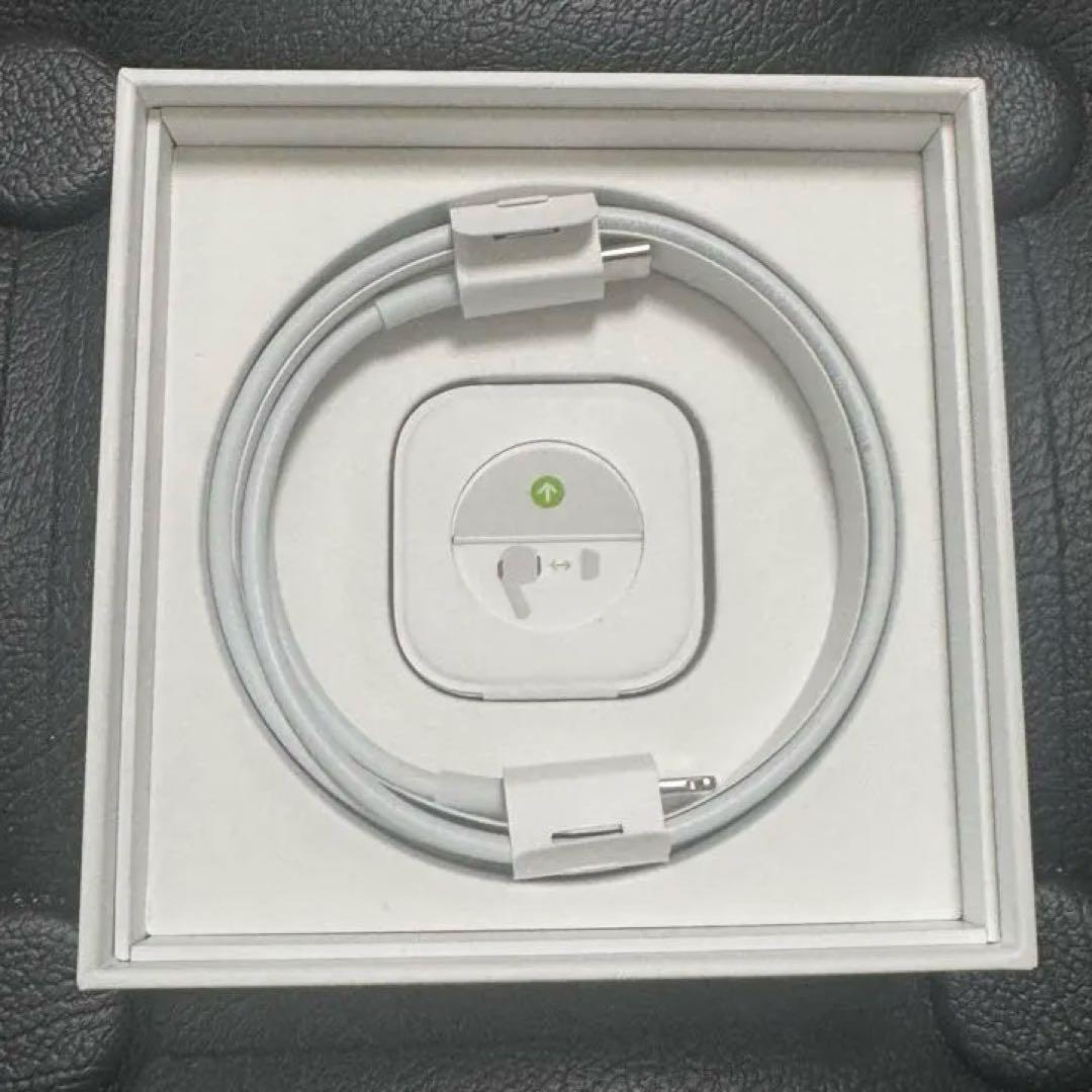 専用出品　AirPods Pro ワイヤレスイヤホン カバーおまけ（第一世代）