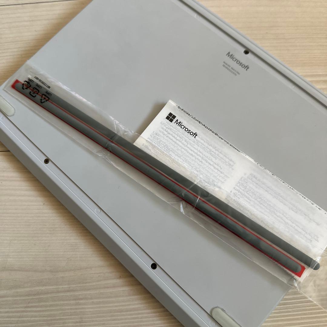 Windowsノート本体 Surface laptop go 2 (8GB RAM + 1TB SSD)