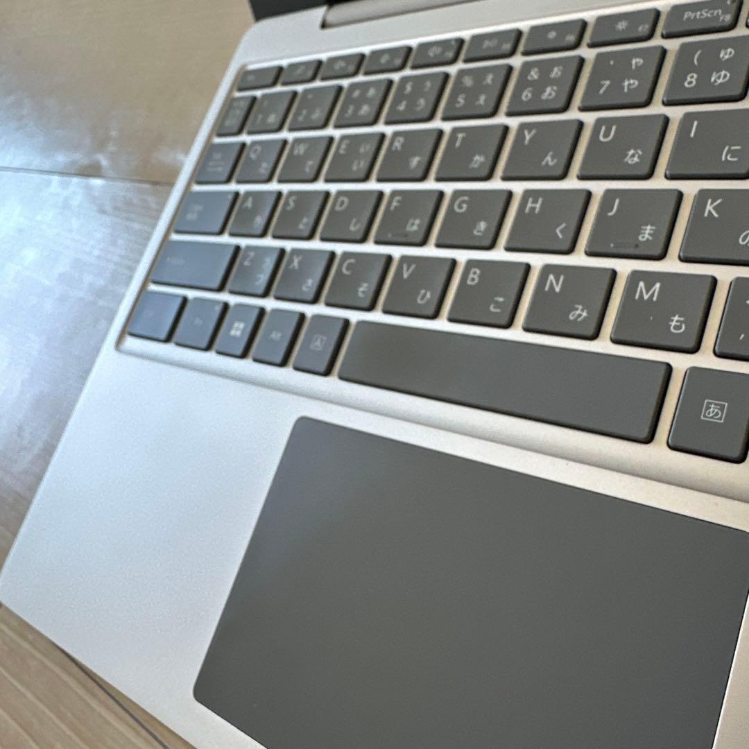 Windowsノート本体 Surface laptop go 2 (8GB RAM + 1TB SSD)