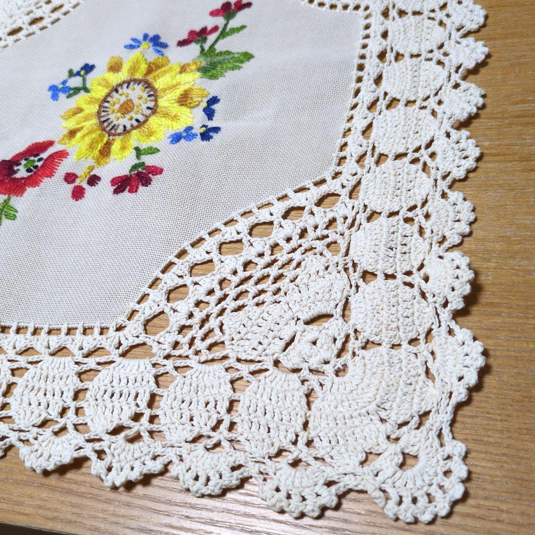 花柄刺繍レーステーブルクロス　大判　 ヴィンテージ 手刺繍　アンティーク