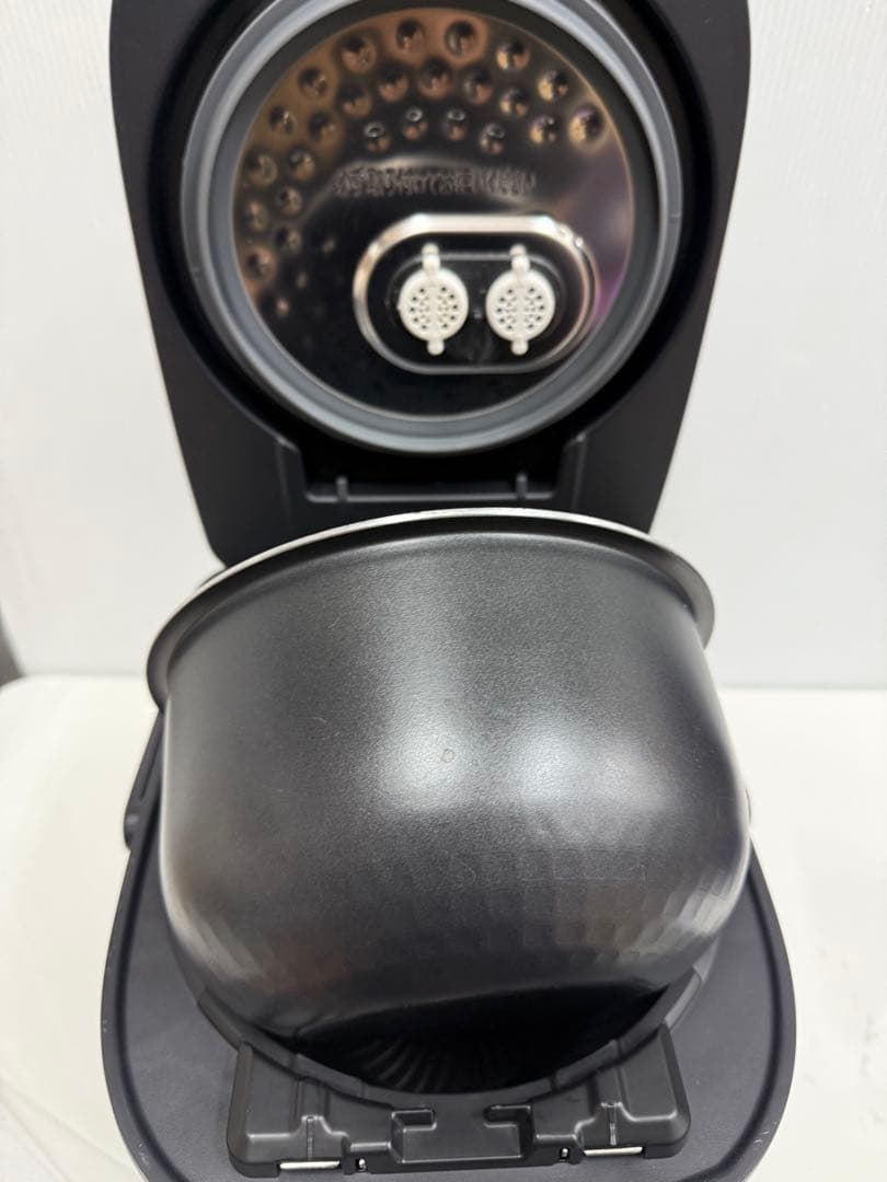 アイリスオーヤマ圧力IHジャー炊飯器RC-PDA50-B 2023年製