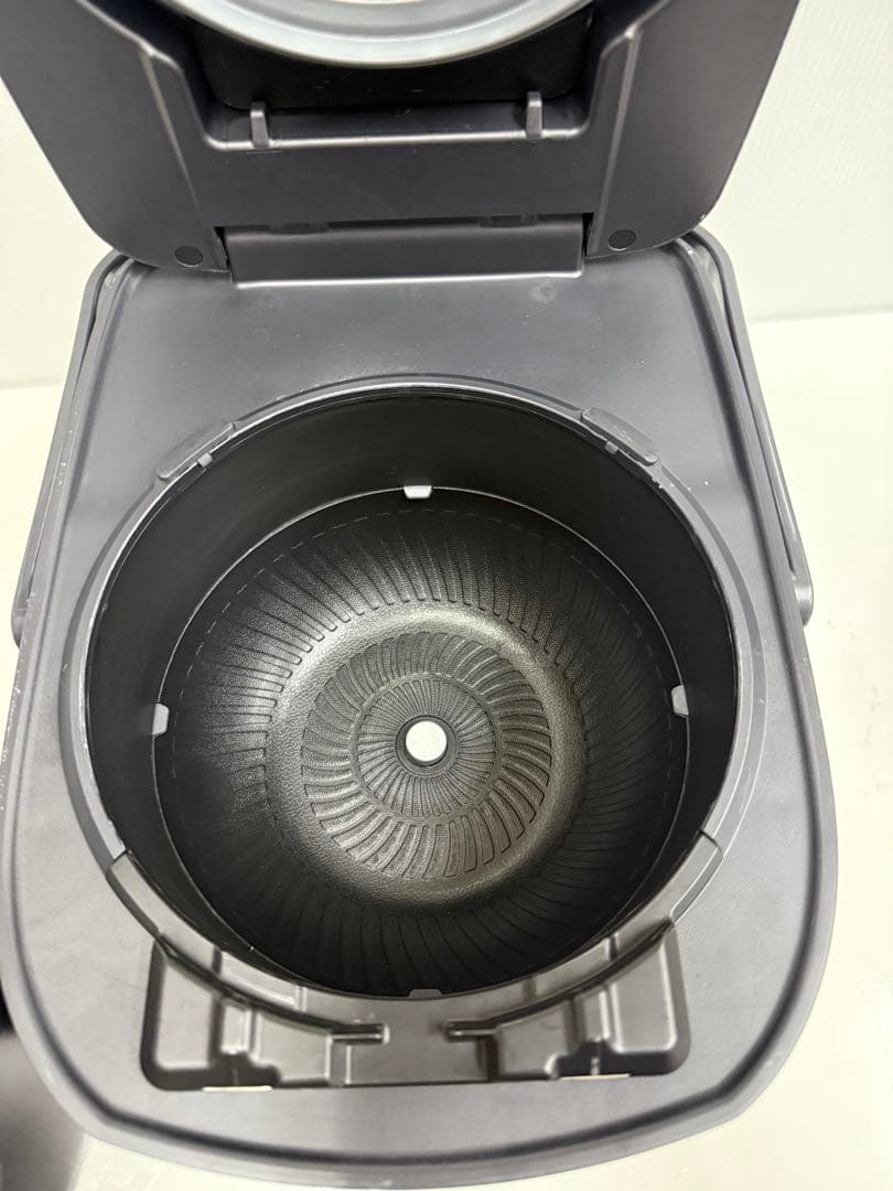 アイリスオーヤマ圧力IHジャー炊飯器RC-PDA50-B 2023年製