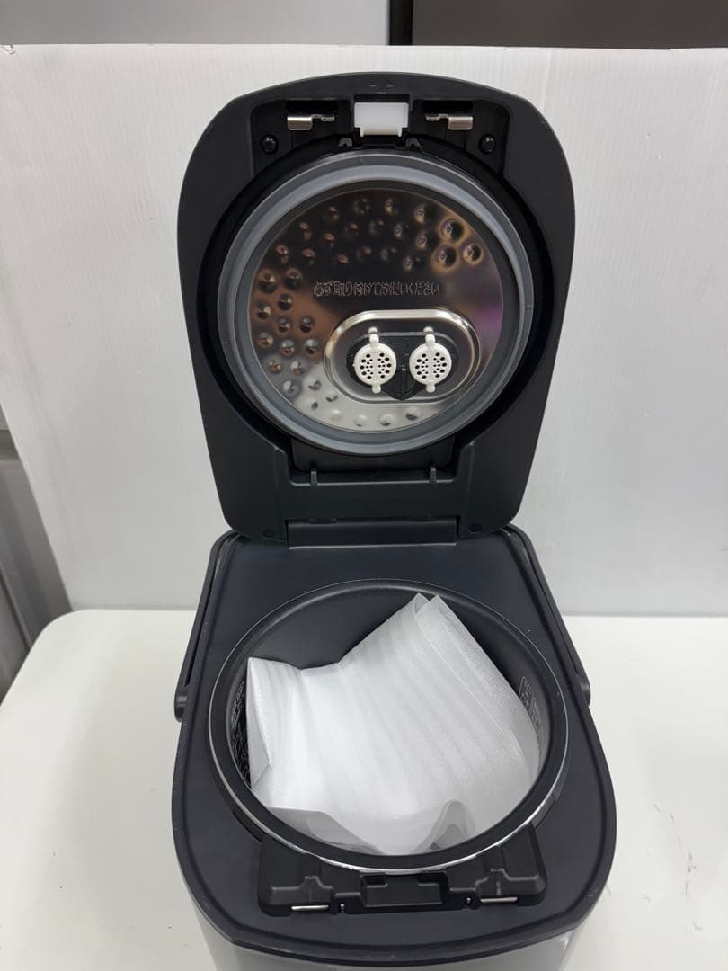 アイリスオーヤマ圧力IHジャー炊飯器RC-PDA50-B 2023年製