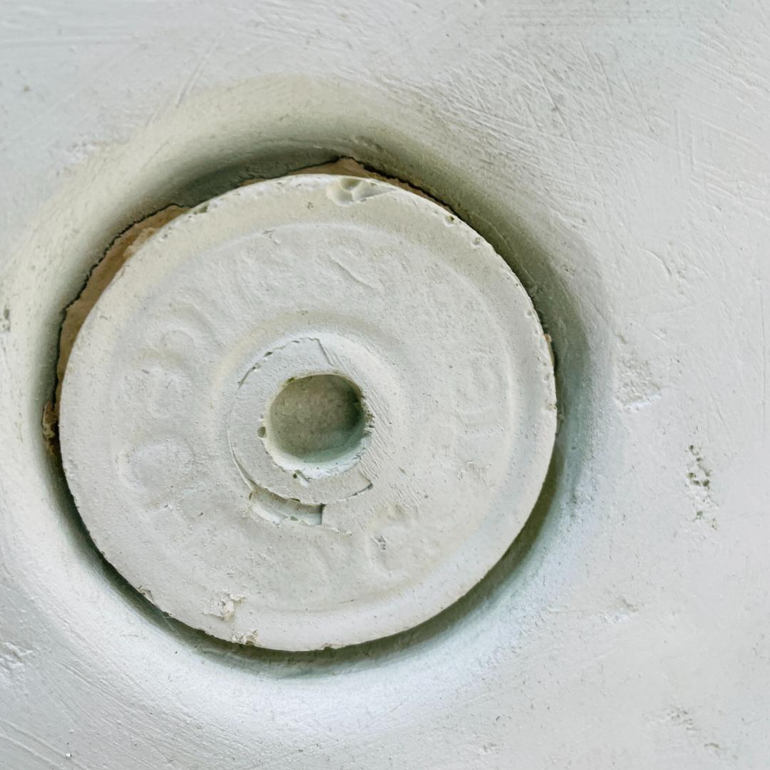 裸婦像　全身像　石膏像風　ランプ　スタンド　104ｃｍ　重さ9.5キロ　X696