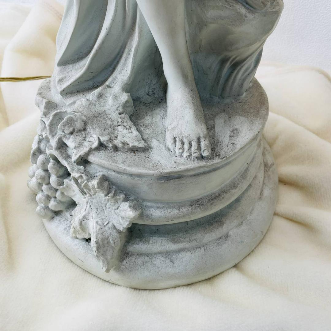 裸婦像　全身像　石膏像風　ランプ　スタンド　104ｃｍ　重さ9.5キロ　X696