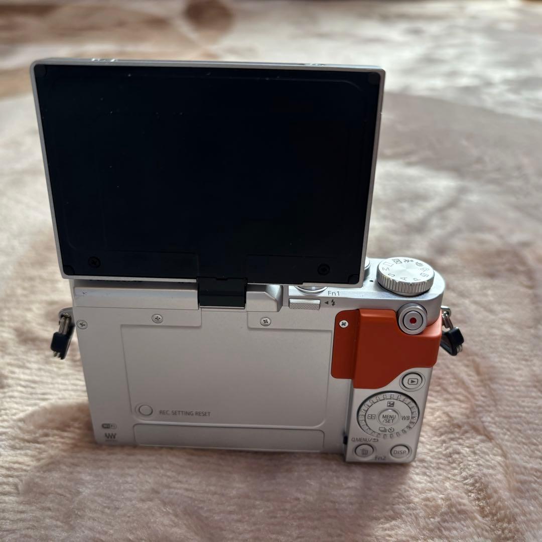 【美品/】Panasonic デジタル カメラ LUMIX G ストラップ付き