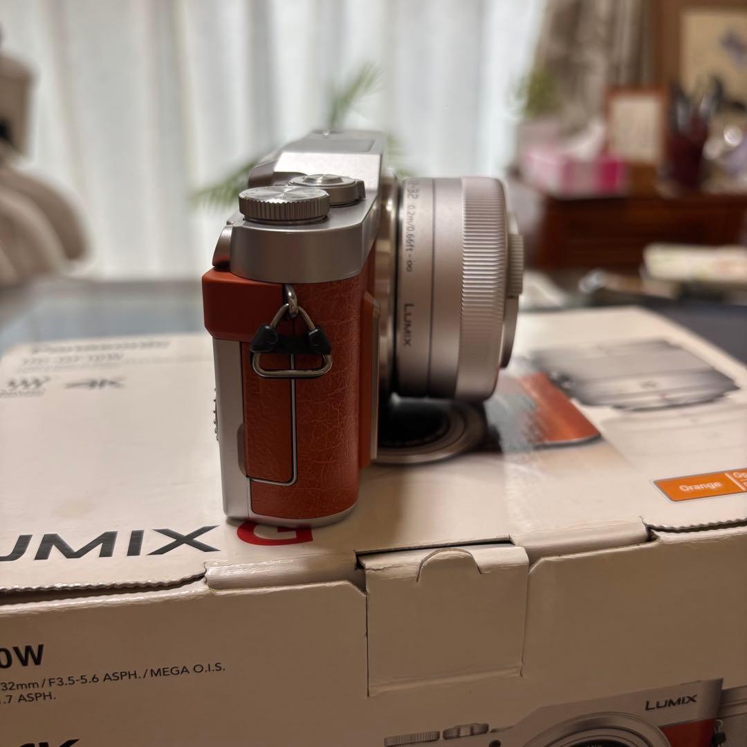 【美品/】Panasonic デジタル カメラ LUMIX G ストラップ付き
