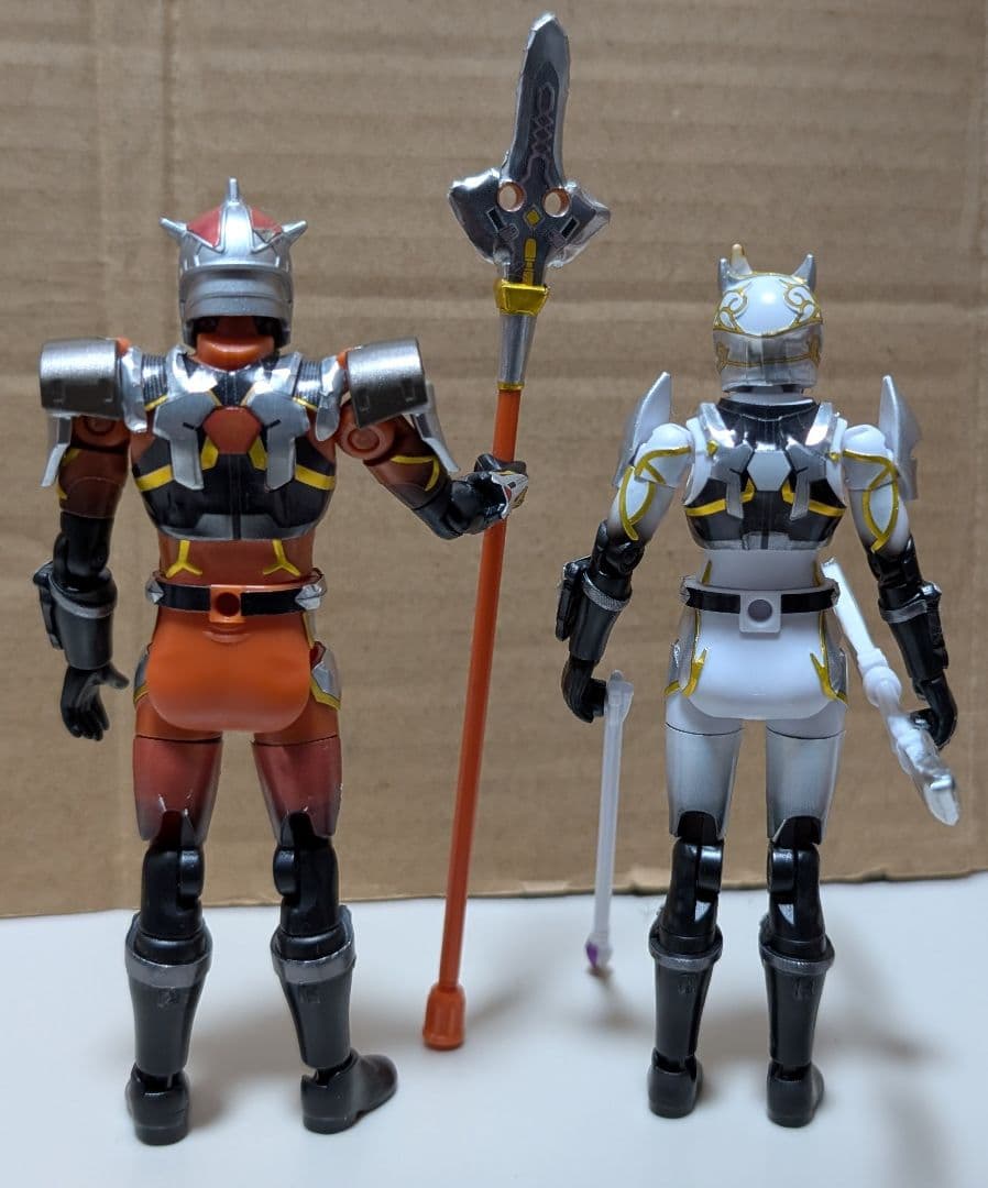 勇動 脳人 & ゴールドンモモタロウ